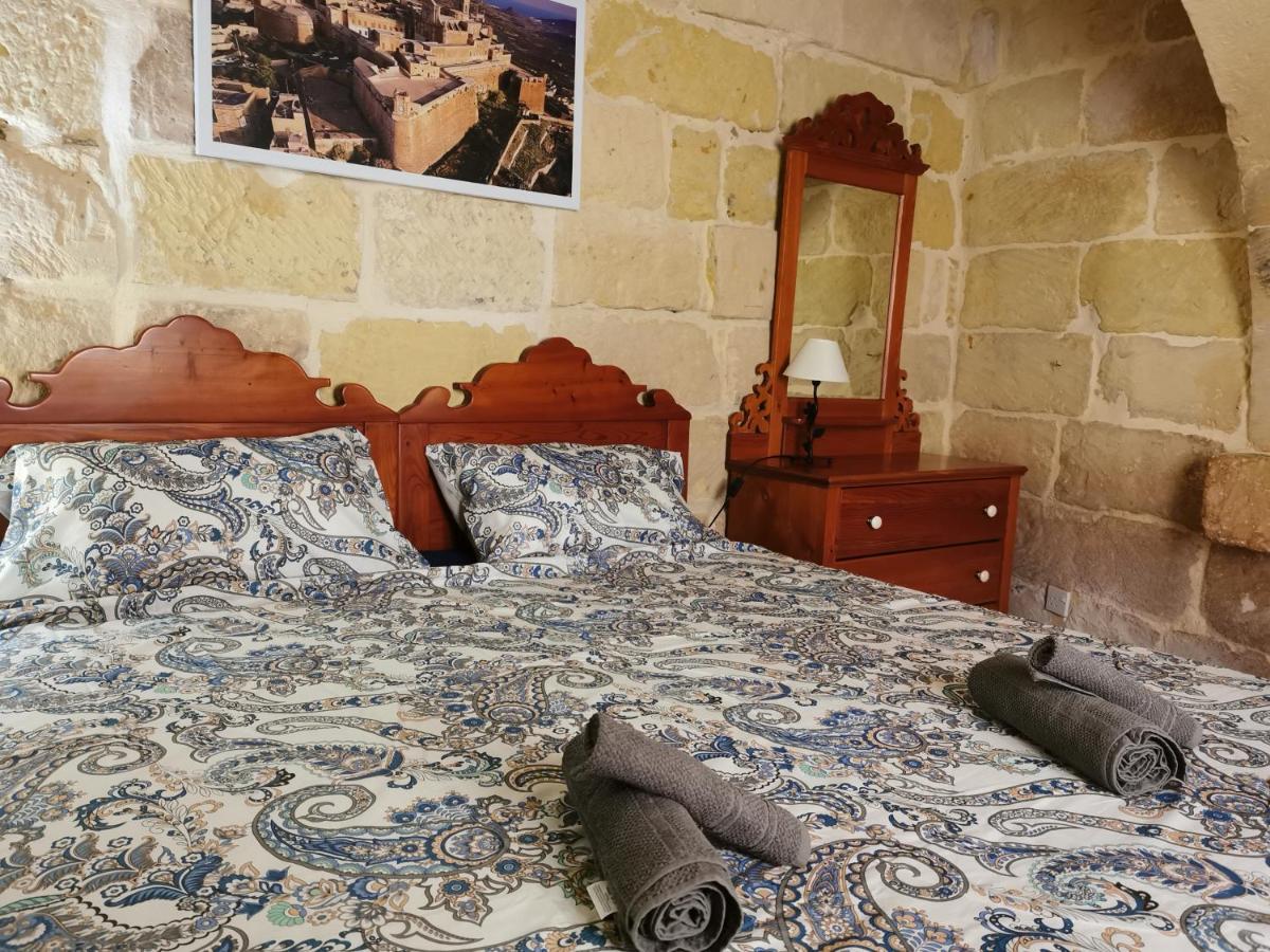 Bed And Breakfast "Selena" With Swim Pool Nadur Exterior foto